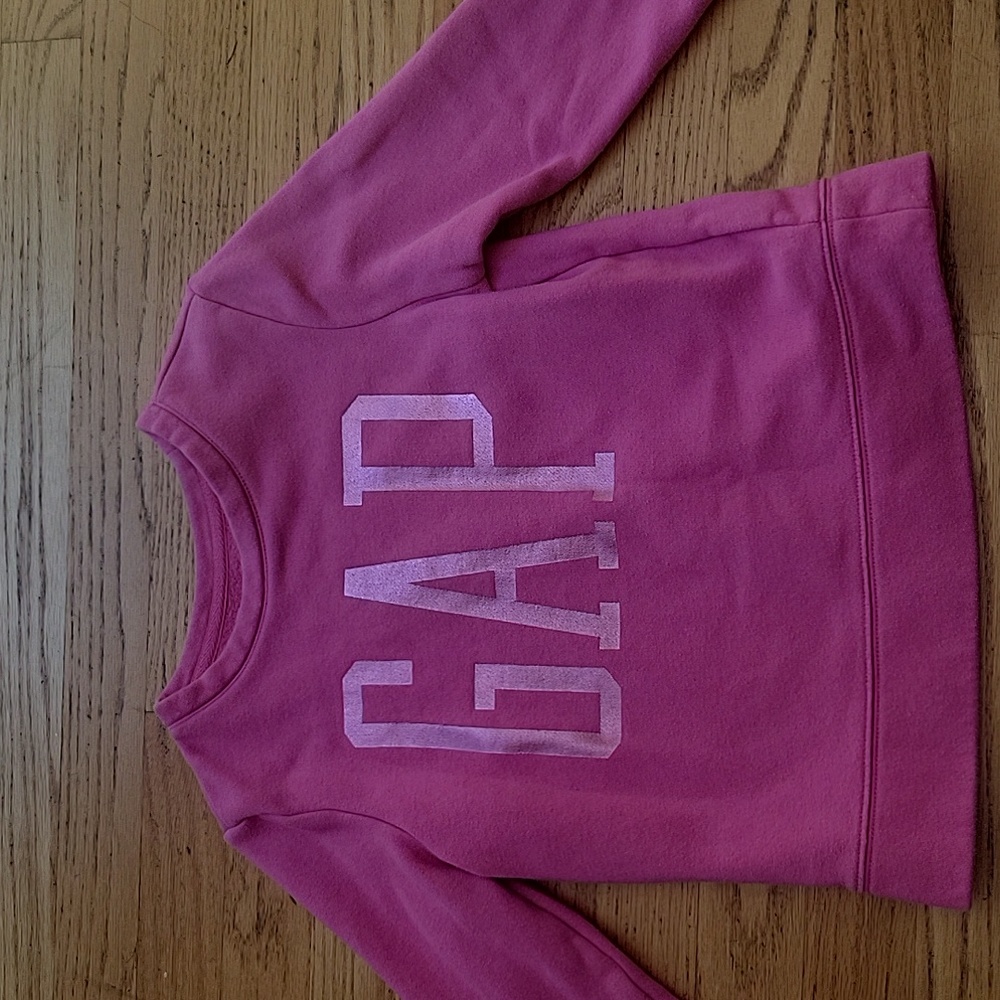 Girls Pink Gap Sweatshirt Size medium.